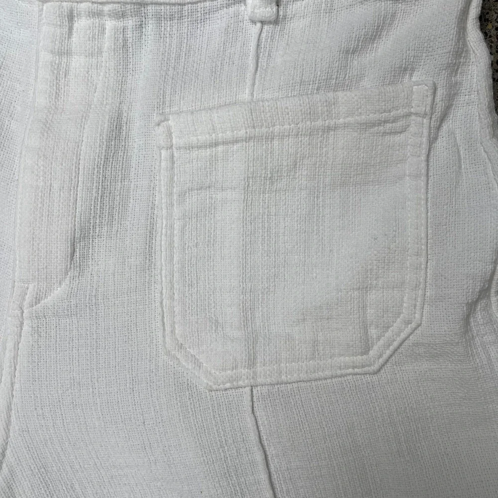 Zara White Textured Wide Leg High Waisted Pants Coastal Classic  Large‎